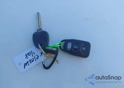 2014 Hyundai Elantra Se z USA, uszkodzony, nr VIN 5NPDH4AE1EH466980